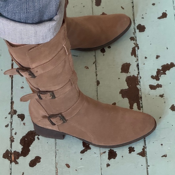Geox Shoes - GEOX EU 361/2 (US 6.5) Suede Mid Calf Adjustable Buckles